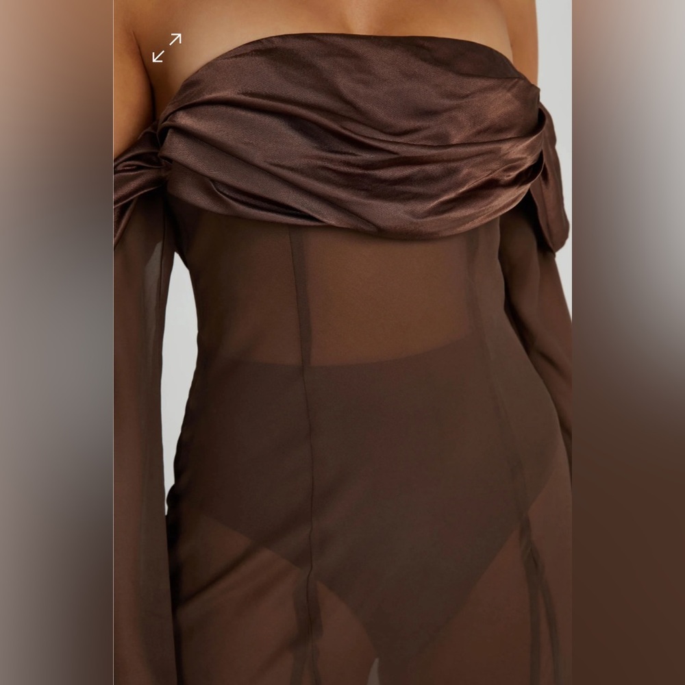 NWT MESHKI Ivanna Off Shoulder Chiffon Maxi Sheer Dress Gown - Mocha Size Large - Picture 3 of 5
